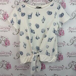 RW&CO. T-shirt shells Seashell Print Tie-Front Top - White and Blue ocean